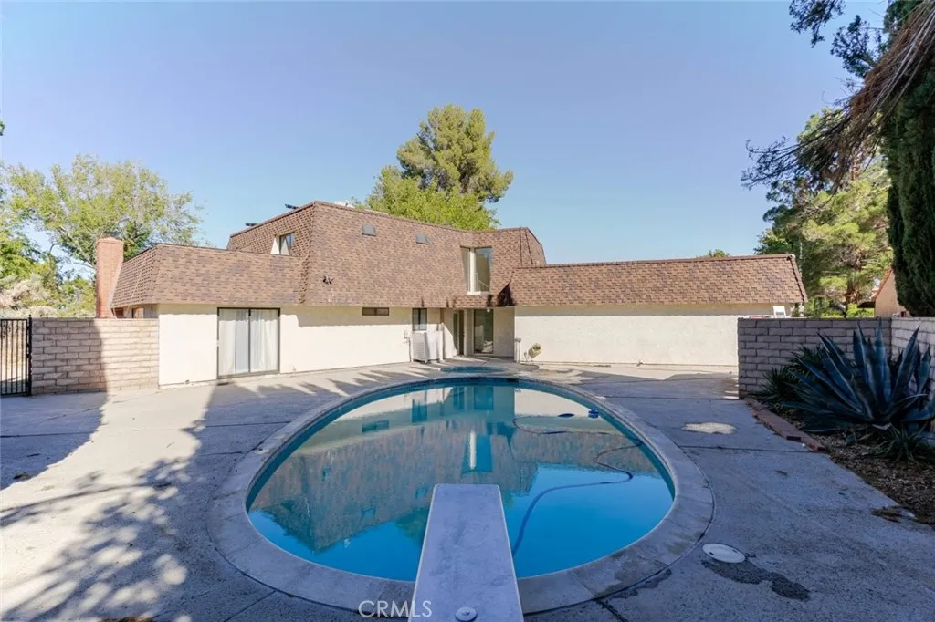 310 Susan Court, Palmdale, California 93551 home-pic-34